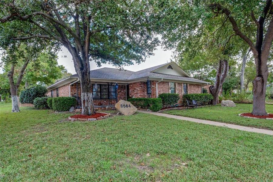 8564 Bretshire Drive, Dallas, TX 75228