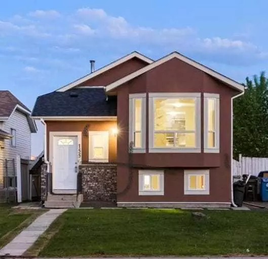 155 Erin RD SE, Calgary, AB T2B 3H4