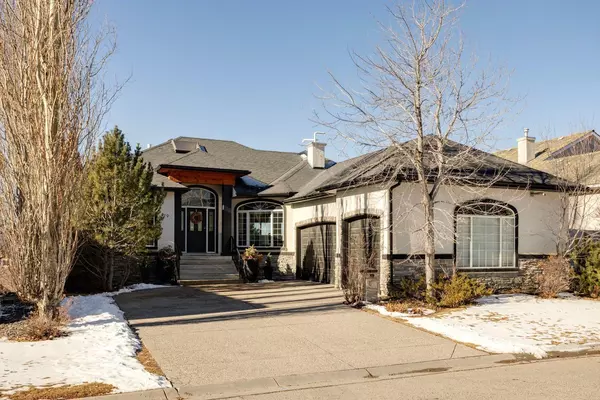 79 Sierra Vista Close Southwest, Calgary, AB T3H3B7