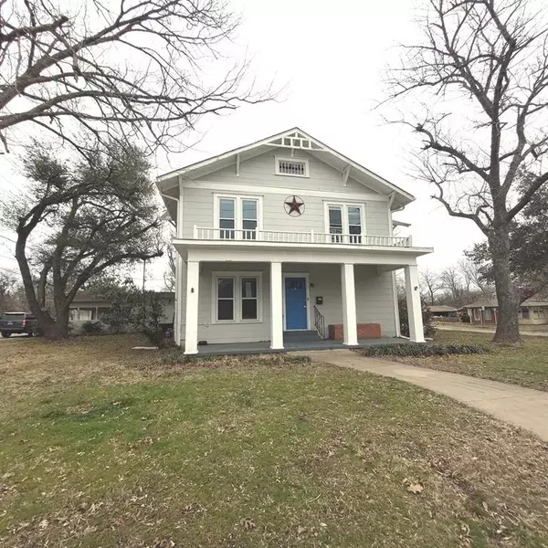 2402 Monroe Street, Commerce, TX 75428