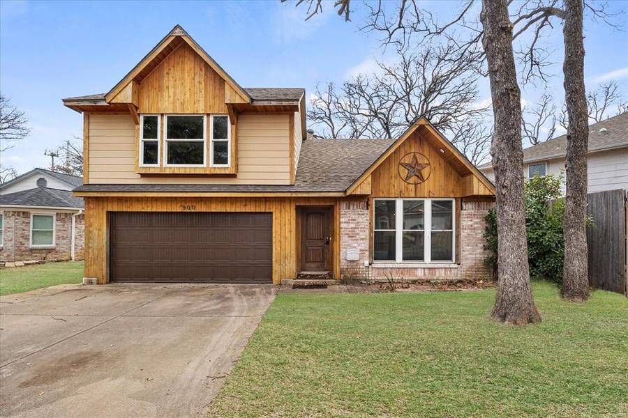 900 Love Wood Lane, Arlington, TX 76013