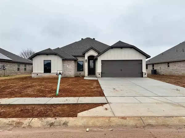 708 Jameson, Springtown, TX 76082