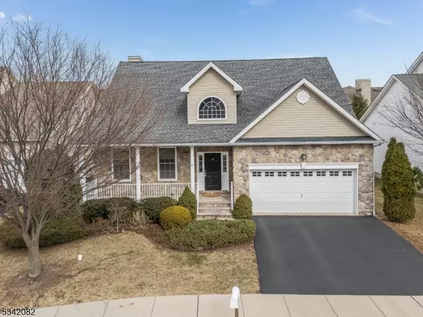 29 Phipps Ct, Raritan Twp., NJ 08822