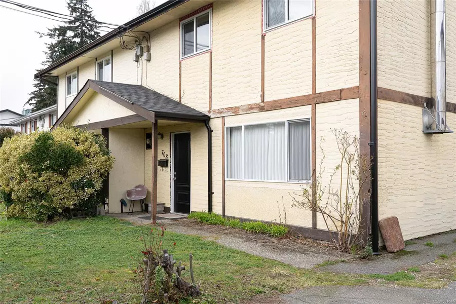 708 Danbrook Ave, Langford, BC V9B 3A8