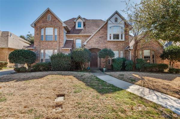 6916 Marina Shores Court, Arlington, TX 76016