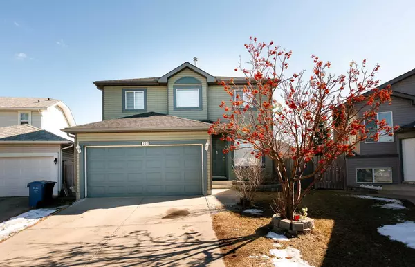 207 Appleglen PARK Southeast, Calgary, AB T2A 7V9