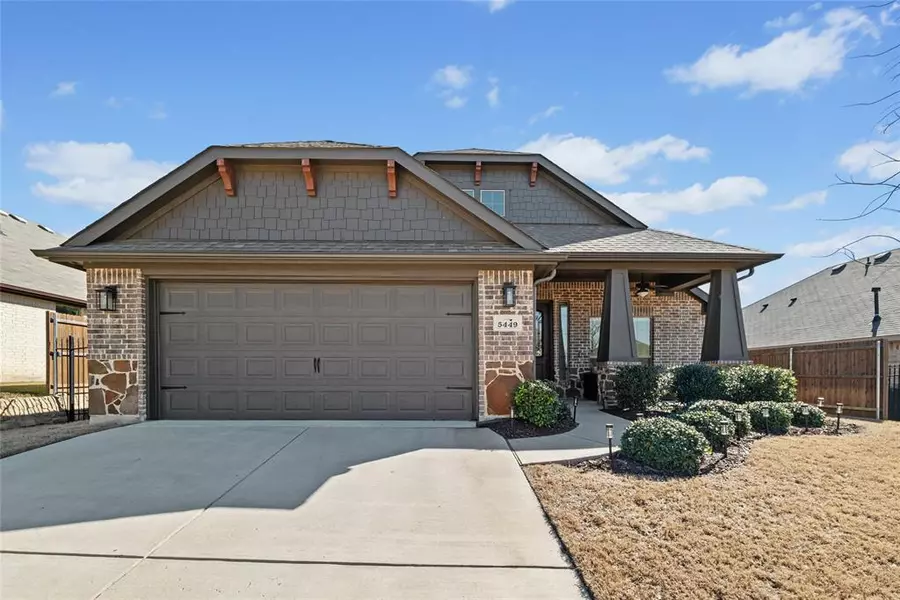 5449 Quiet Woods Trail, Fort Worth, TX 76123