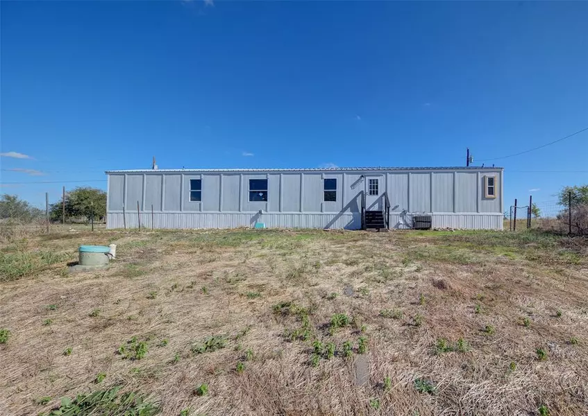 159 Happy Trail Court, Rhome, TX 76078