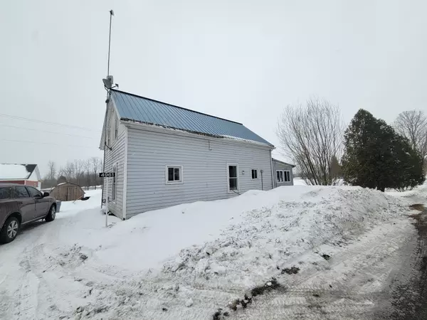 4961 Wellington RD E, South Dundas, ON K0C 2H0