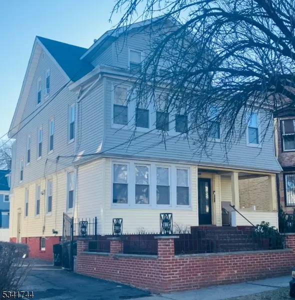 166 Renner Ave, Newark City, NJ 07112