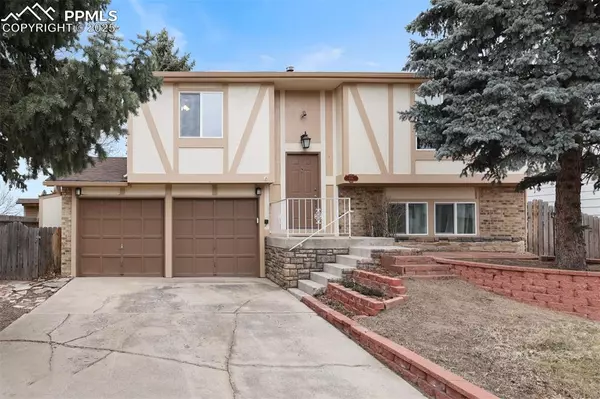 Colorado Springs, CO 80916,846 Badger DR