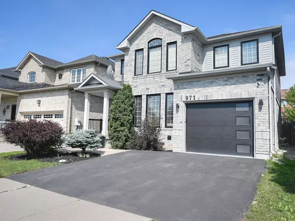 971 Kennedy CIR #Main, Milton, ON L9T 0C6