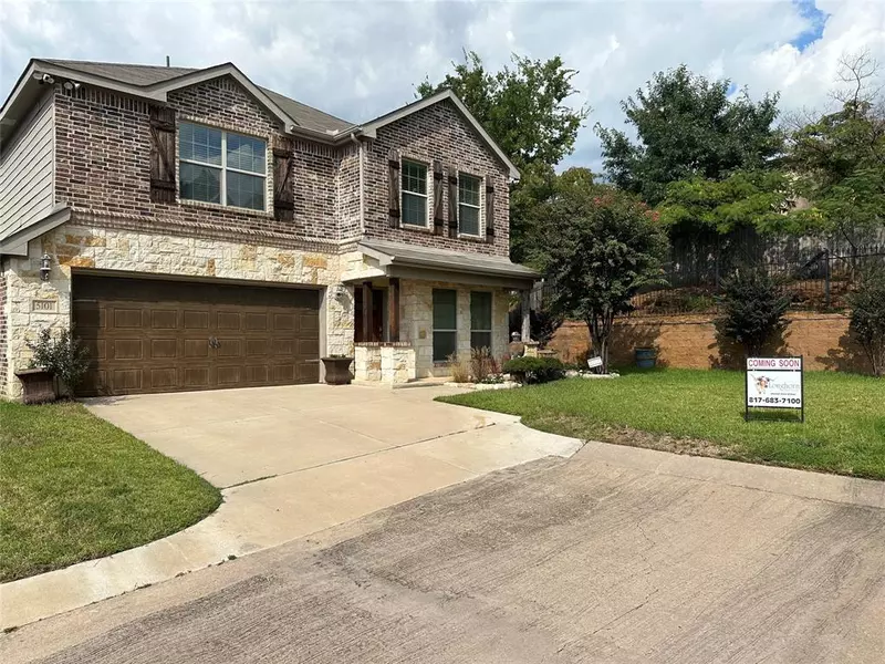 5101 Fairfield Court, Arlington, TX 76017