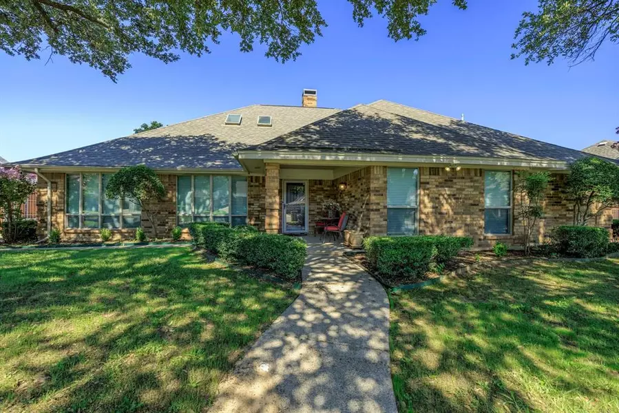 7324 Bramblewood Road, Fort Worth, TX 76133