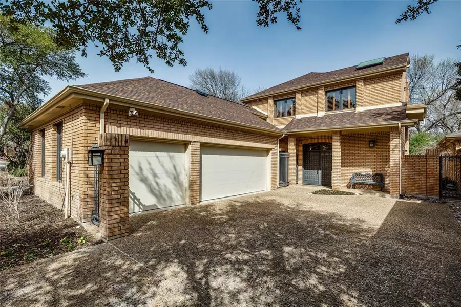 11908 Forest Lakes Lane, Dallas, TX 75230