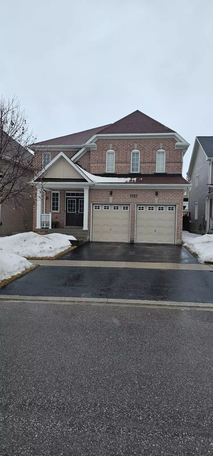 Oshawa, ON L1K 0R6,1727 Arborwood DR #bsmt