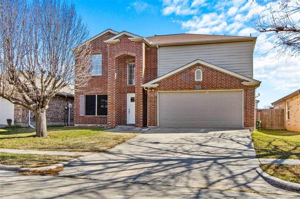 208 Lochwood Drive, Wylie, TX 75098