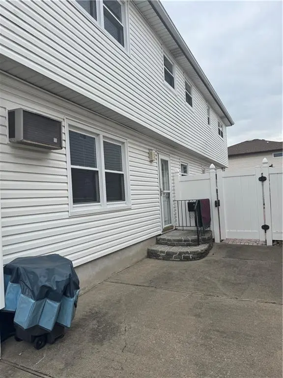 Staten Island, NY 10314,72 Bangor ST