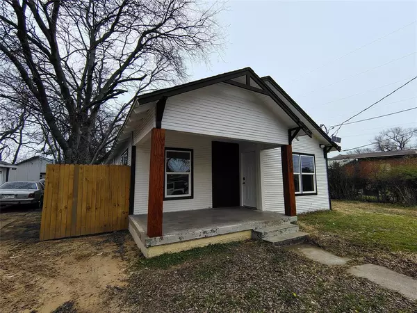 2739 Lawrence Street, Dallas, TX 75215