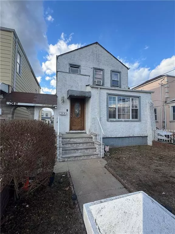 Laurelton, NY 11413,134-16 232nd ST