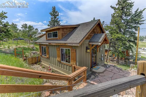 210 Dewell RD, Woodland Park, CO 80863