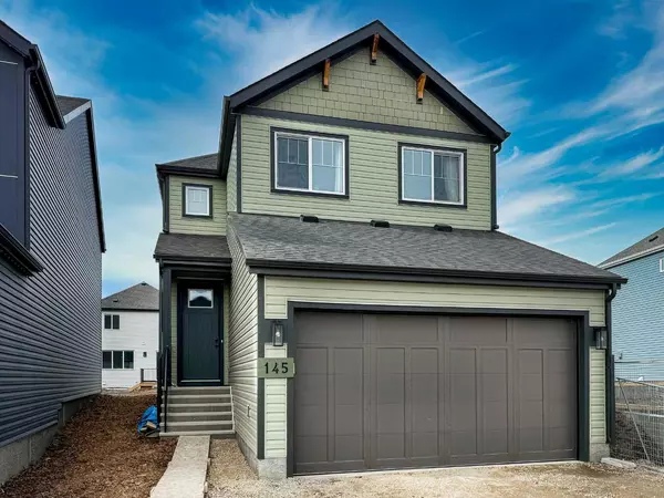 145 Savoy LNDG Southeast, Calgary, AB T3S 0H4