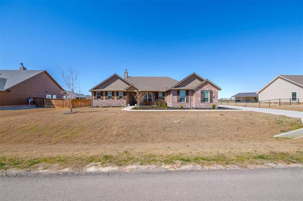 167 Meadow Vista, Rhome, TX 76078