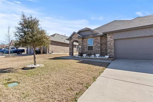 Van Alstyne, TX 75495,413 Mccoy Drive