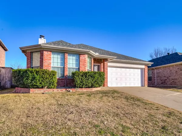 3644 Desert Mesa Road, Fort Worth, TX 76262