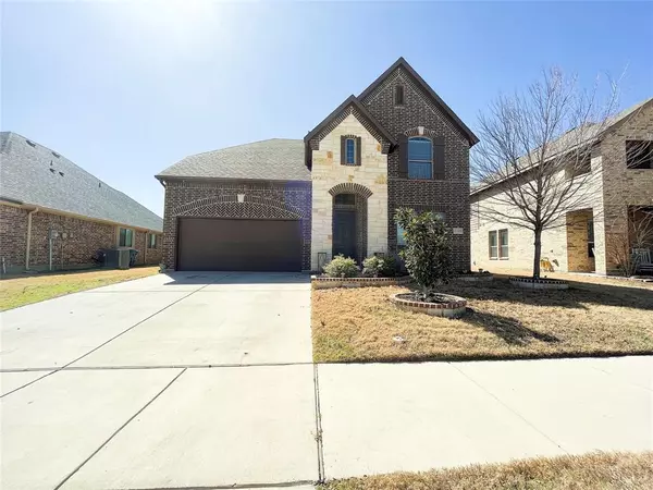 11809 Dixon Drive, Fort Worth, TX 76108