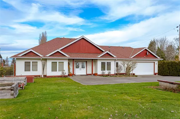 3790 ISLAND Hwy W, Qualicum Beach, BC V9K 2C7