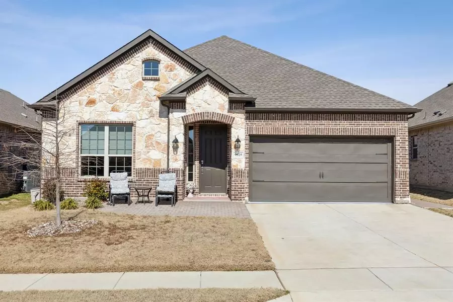 9525 Blue Stem Lane, Little Elm, TX 75068