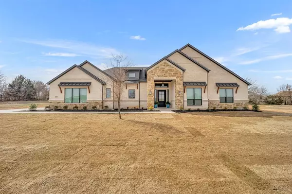 3920 Lonesome Quail Drive, Burleson, TX 76028