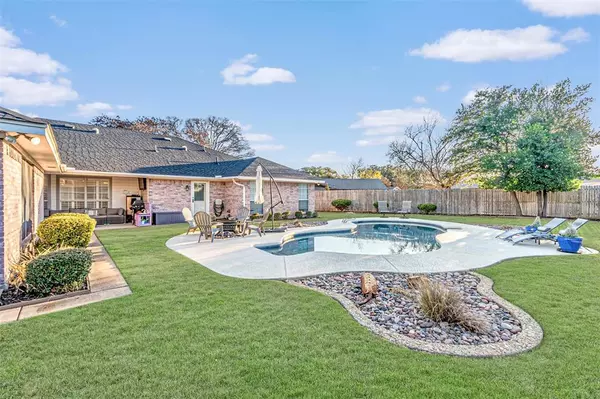 4412 Altamesa Boulevard, Fort Worth, TX 76133