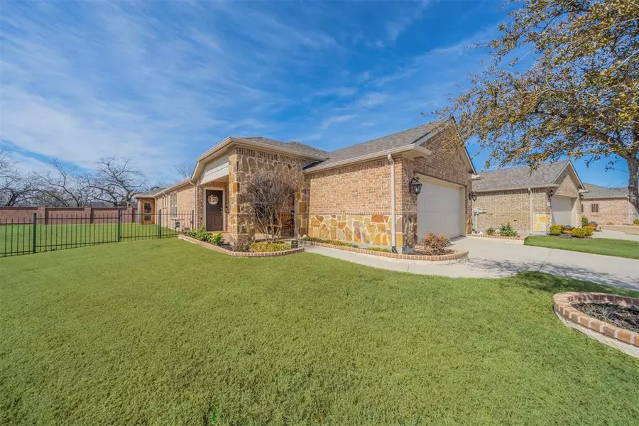 8713 Twin Pines Lane, Frisco, TX 75036