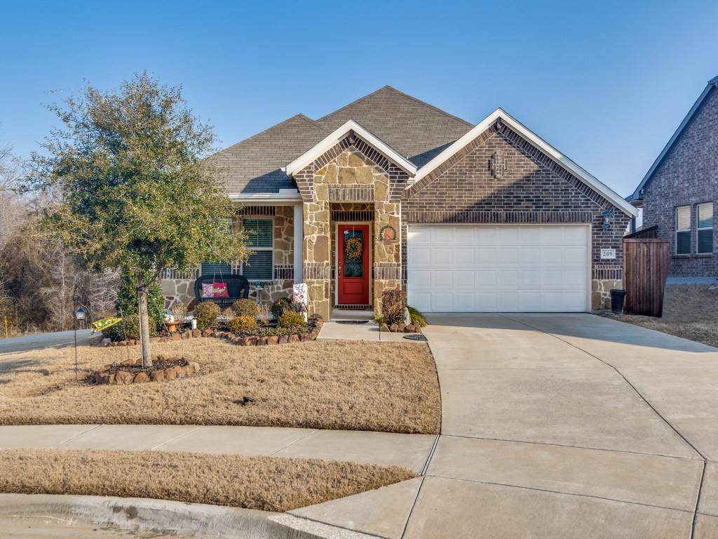 Lavon, TX 75166,209 Maverick Court