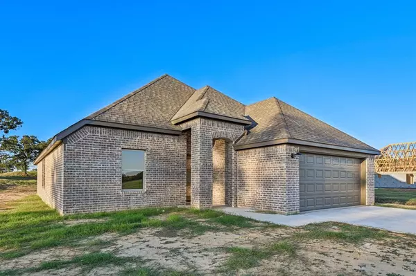 1101 Springfield Road, Springtown, TX 76082