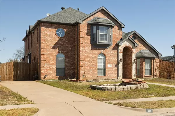 111 Ithaca Court, Arlington, TX 76002