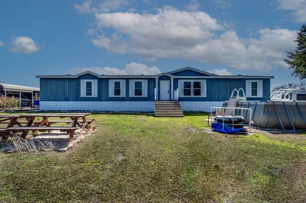 124 Fair Weather Farm Road, Avalon, TX 75165