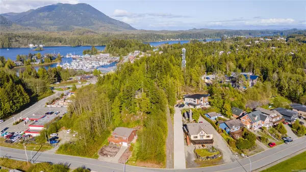 Ucluelet, BC V0R 3A0,338 Pacific Cres