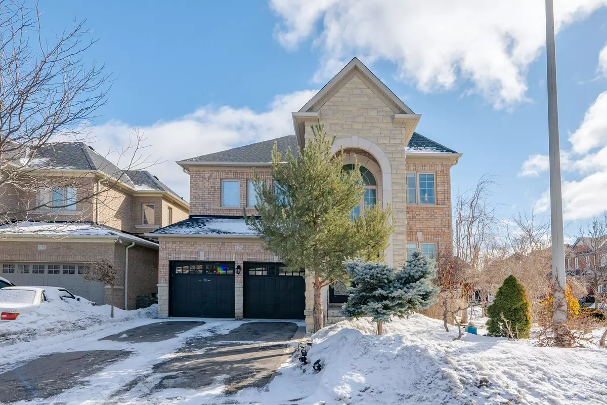 Vaughan, ON L4J 0E7,174 Santa Amato CRES