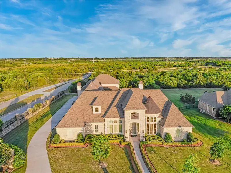 161 Old Vineyard Lane, Heath, TX 75032