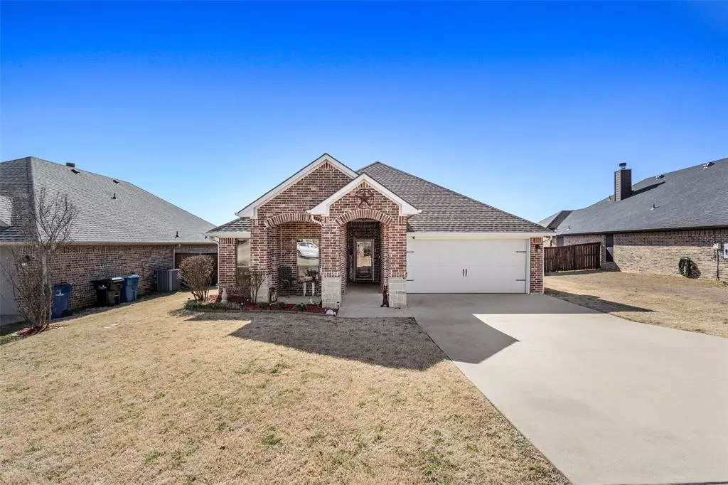 Denison, TX 75020,2805 S Lillis Lane