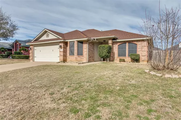 Burleson, TX 76028,832 Spring Meadows Drive