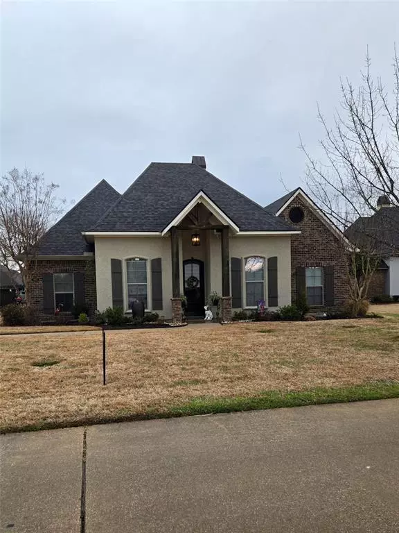 162 Captain HM Shreve, Shreveport, LA 71105