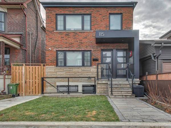 115 Wallace AVE #Apt #2, Toronto W02, ON M6H 1T8