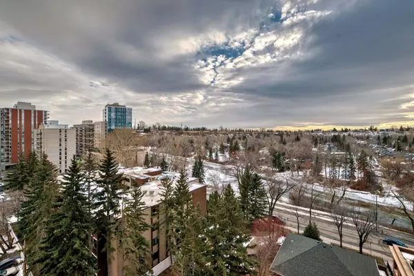 225 25 AVE Southwest #1006, Calgary, AB T2S 2V2