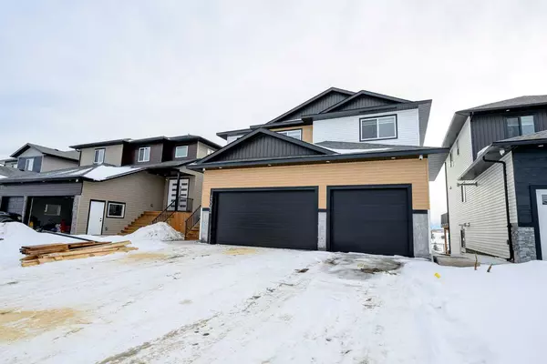 13062 Royal BLVD, Grande Prairie, AB T8V 6V2