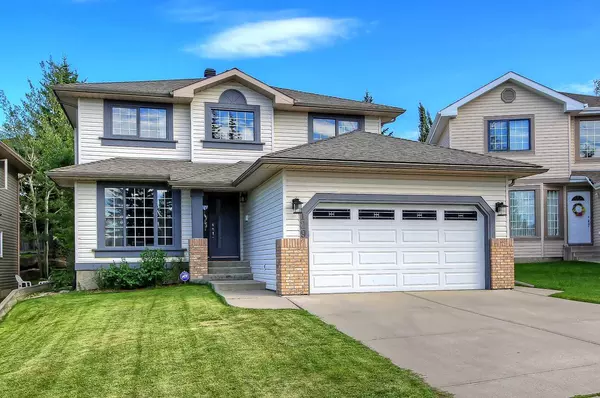 129 Edgebrook GDNS Northwest, Calgary, AB T3A4Z8