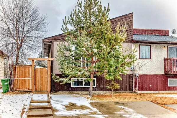 93 Fonda DR SE, Calgary, AB T2A 6E4